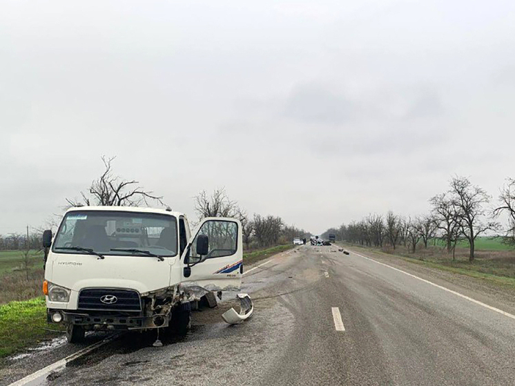 На Ставрополье в тройном ДТП пострадал один из водителей