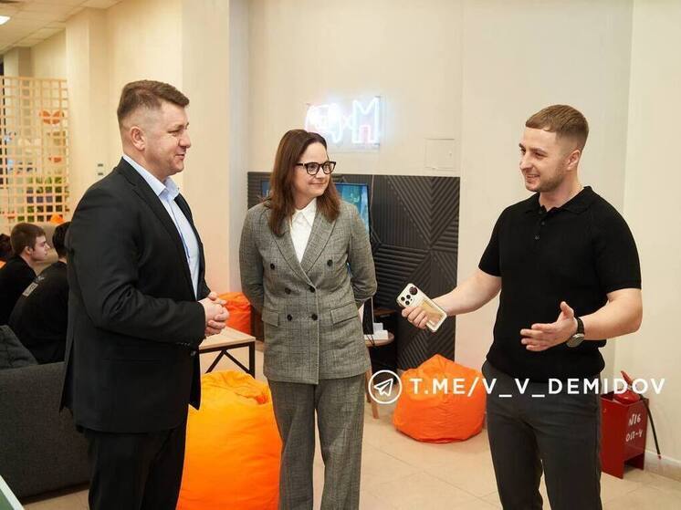 Более 300 добровольцев уже в деле: в Белгороде открылся «Добро.Центр»