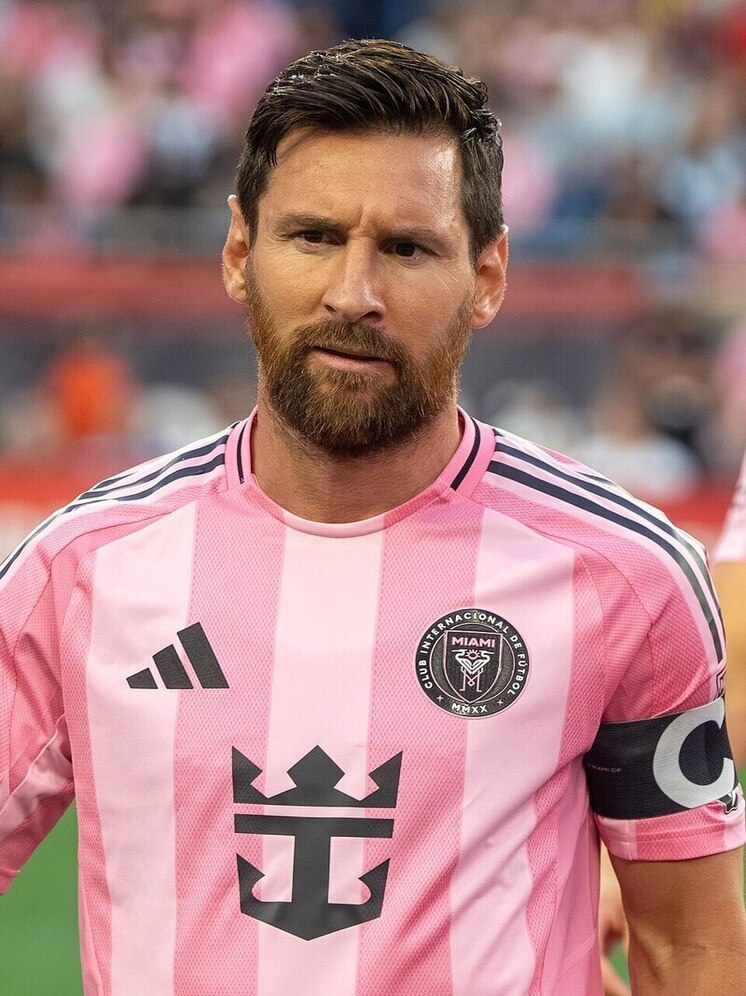 Месси превзошел мировой рекорд Пушкаша по голевым передачам