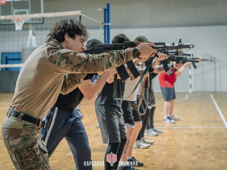 Студентов Мариуполя учили управлять БПЛА