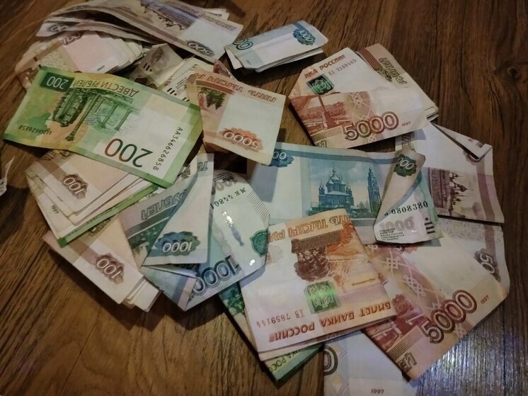 Жители Хакасии потеряли больше 350 млн рублей из-за мошенников