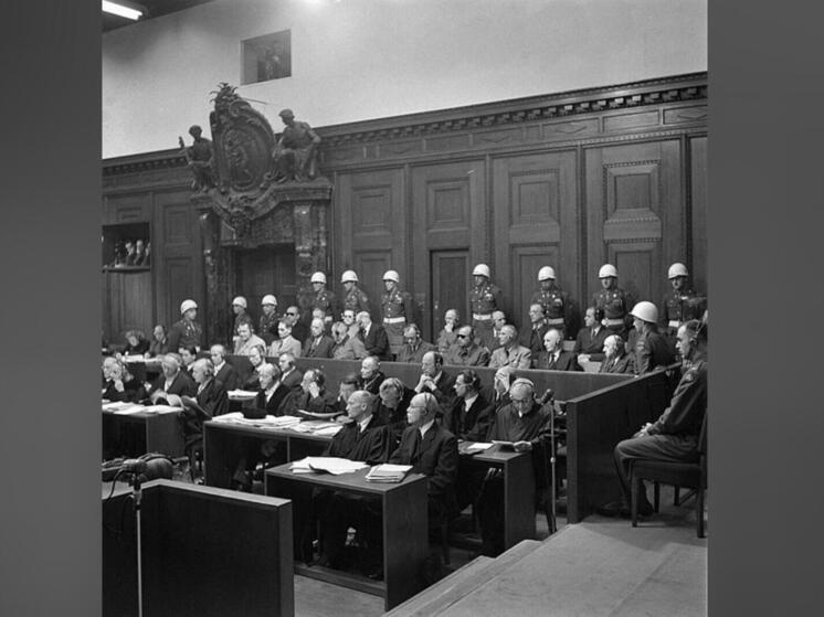 Как "сбежал" Геринг, отчего умер Николай Зоря и почему в СССР не опубликовали полную версию материалов Нюрнбергского процесса