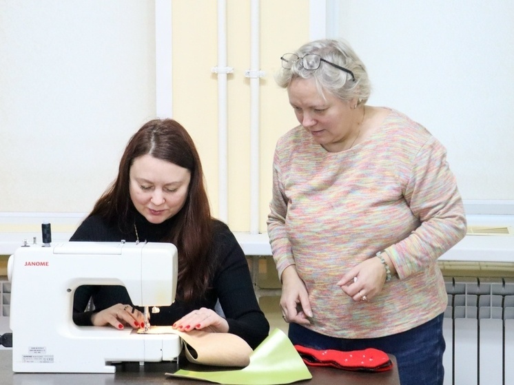 В Архангельске в «Соломбала-Арт» прошел заключительный мастер-класс подготовки к фестивалю «Маскарад календаря»