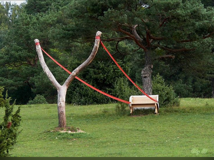 Сказочные губернаторы, говорящие табуретки и мотивирующее видео с эсхатологическими цитатами в обзоре новостей за воскресенье