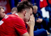 Футбольный 2025-й вышел на финишную прямую: две декады декабря из трех – уже полноценные каникулы. Даже еврокубки, за которыми мы по-прежнему наблюдаем со стороны в надежде на скорое возвращение, не продлевают календарь.
По традиции предлагаю поделить очередной год отечественного футбола на два ключевых направления: внешние вызовы и внутренние.
