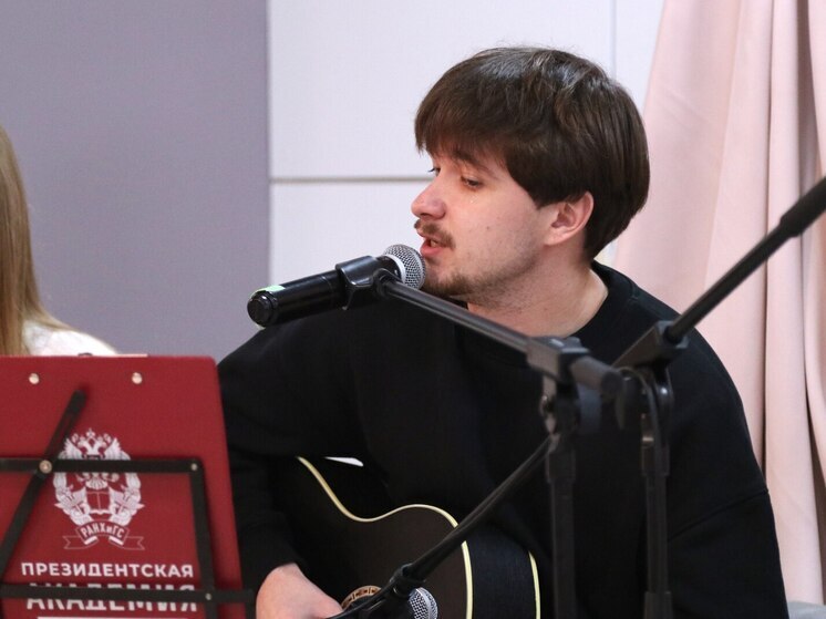 Липецкий филиал РАНХиГС организовал квартирник в честь Дня матери