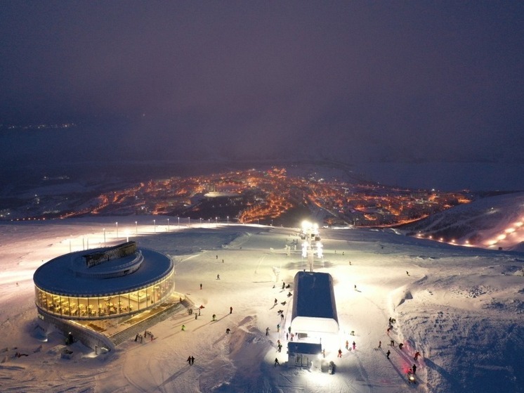 В Москве состоялась церемония награждения победителей Национальной гостиничной премии. В номинации «Лучший город для ведения гостиничного бизнеса с населением до 100 тыс. человек» победу одержал город Кировск Мурманской области. Для Кировска это уже вторая победа в Национальной гостиничной премии — ранее город был отмечен в той же номинации в 2021 году.