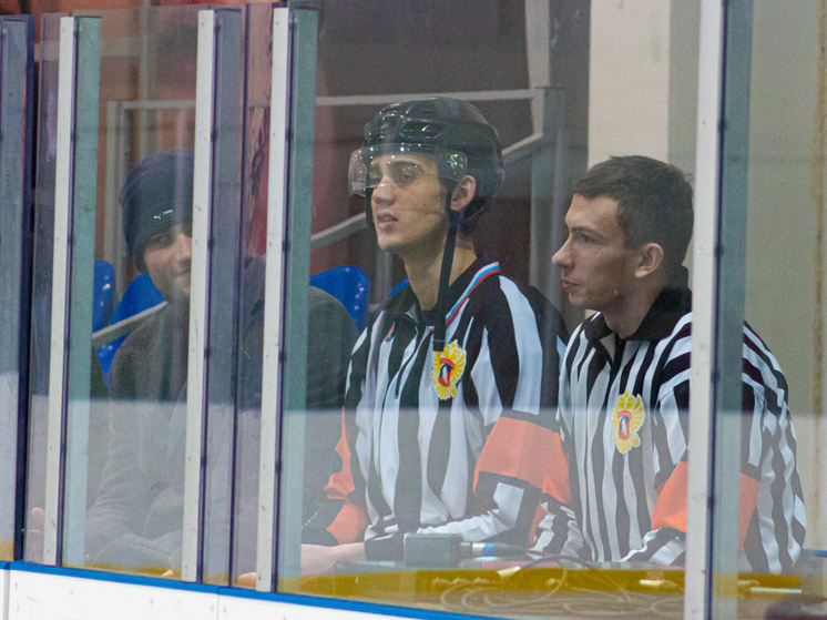 Тульская АКМ-Юниор обыграла хоккеистов "Тайфуна" с футбольным счетом