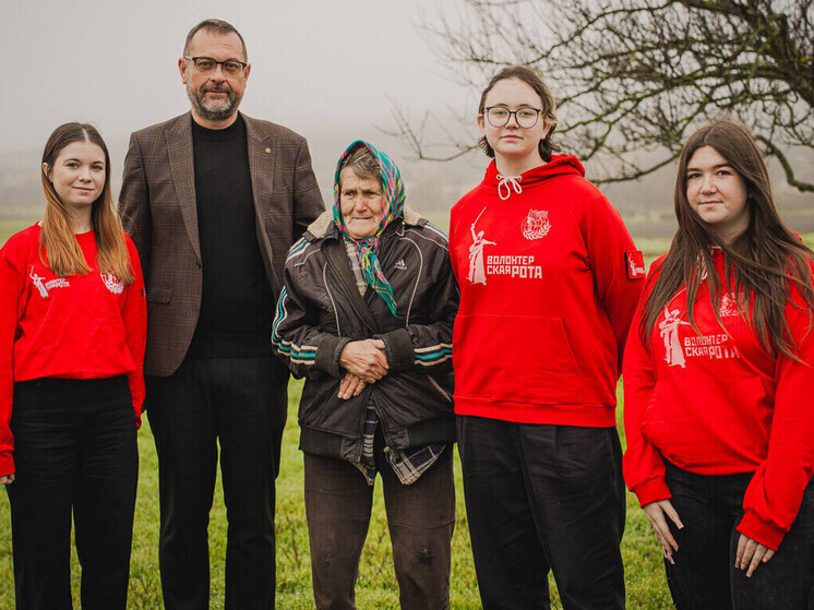 Волонтеры Запорожской области поздравили матерей военнослужащих с праздником