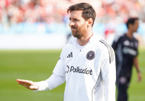 Как только говоришь статистика, то сразу же на ум приходит выражение, которое почему-то приписывают Марку Твену. «Существуют три вида лжи: ложь, наглая ложь и статистика». В одних случаях сказавшему это хочется сделать какую-то гадость в ответ, а вот в случае с Лионелем Месси – это выражение подходит как-никак кстати. Считается, что Месси обошел венгра Ференца Пушкаша по количеству голевых передач и стал первым в истории по данному показателю. Информационный повод есть, но есть нюансы. 