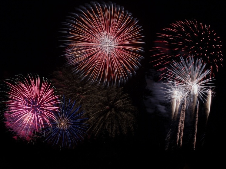 Фейерверки во время угрозы атаки БПЛА напугали жителей Воронежа