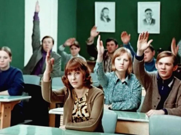 Евгений Ямбург уверен, что идея 12-летнего школьного образования нежизнеспособна