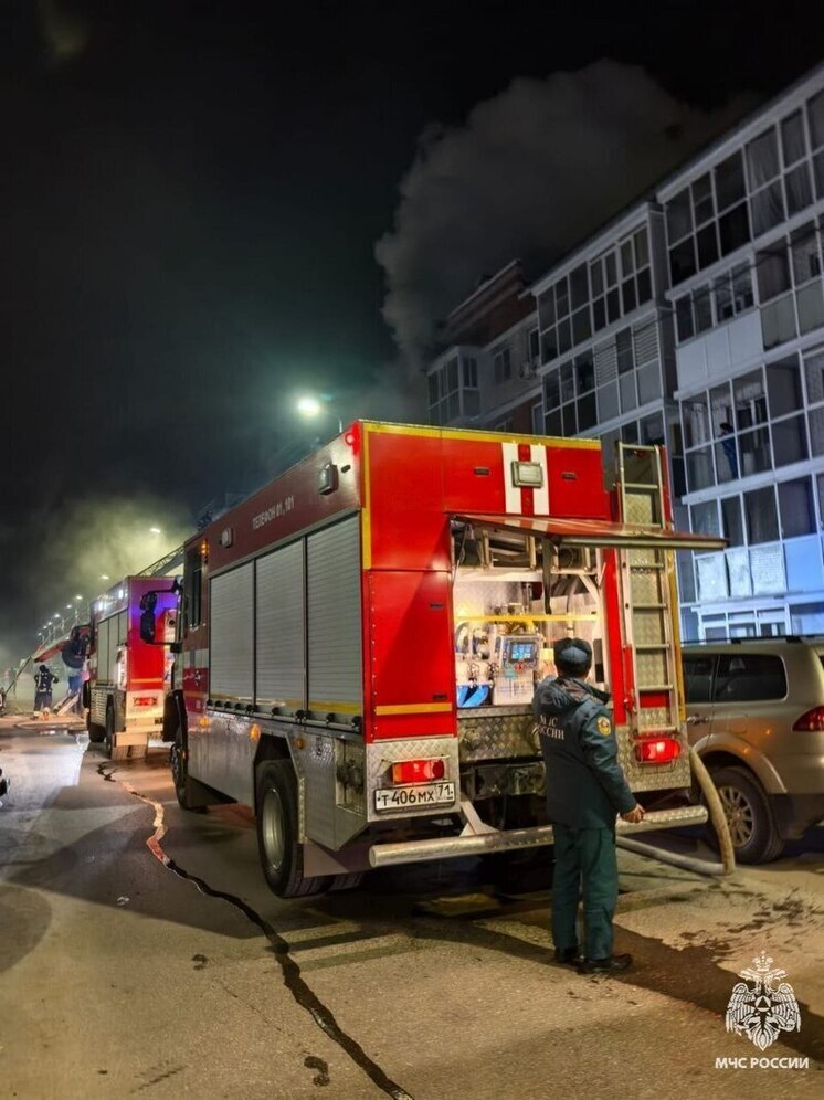 В сгоревшей в Петровском в Туле квартире погибли 2 человека