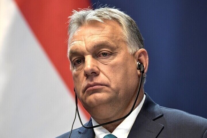 Сийярто подключился к переводу на встрече Путина с Орбаном