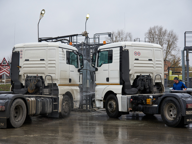 Новосибирск ограничит движение фур по городским дорогам