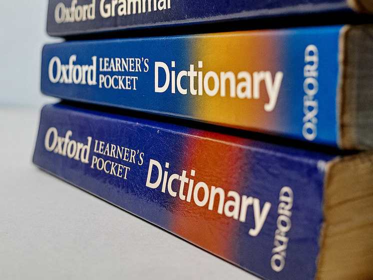 Оксфордский университет назвал «рейджбейт» словом 2025 года