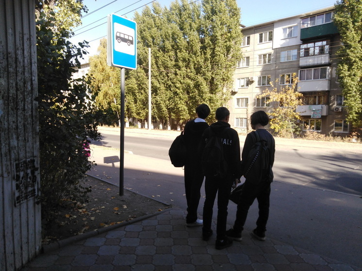 Саратовские школьники могут бесплатно проехать в автобусе