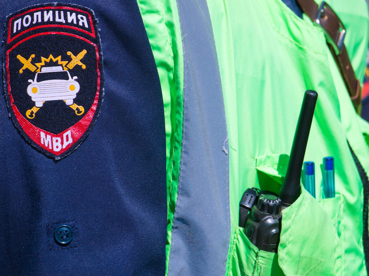 На Южном Урале легковой автомобиль смяло после удара о грузовик, есть погибший