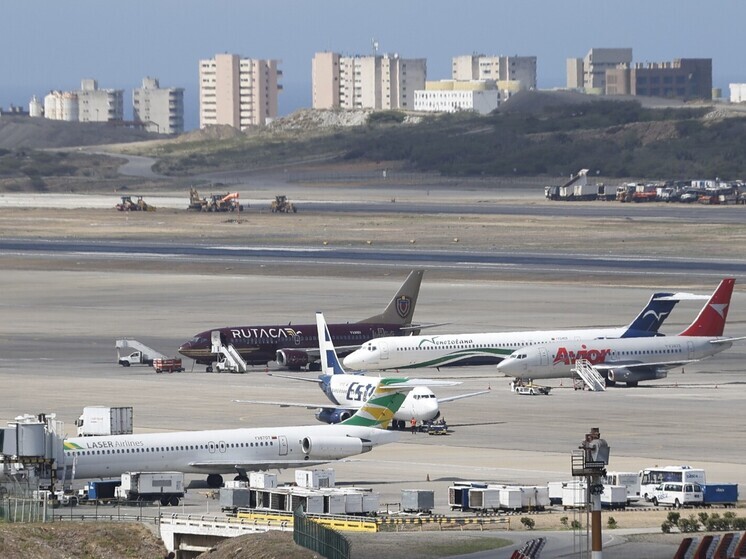 Shot: россиянам начали отменять путёвки в Венесуэлу из-за закрытого неба