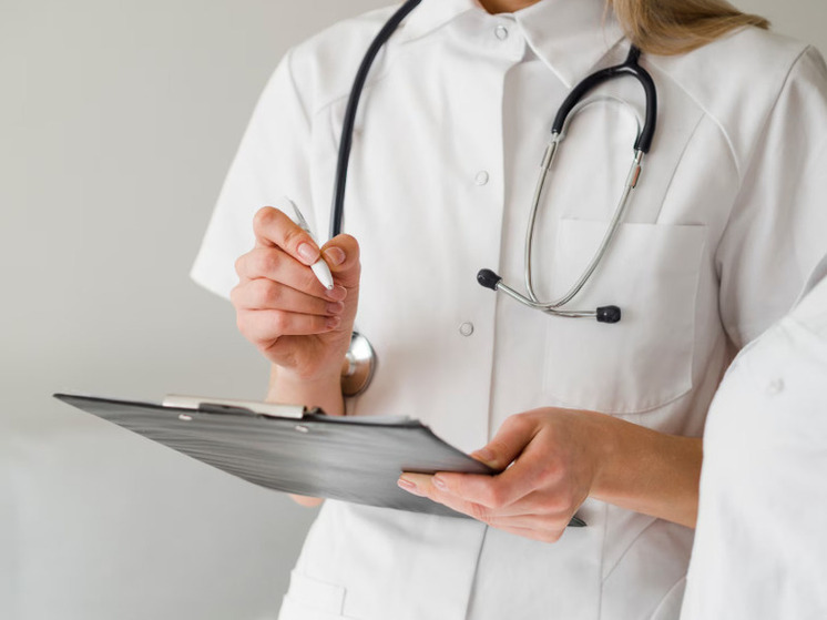 Свыше 60 пациентов из КНР вылечили рак с помощью терапии ученых из Новосибирска