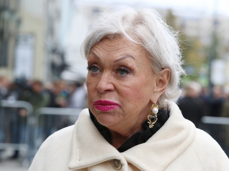 SHOT: 77-летняя Людмила Поргина экстренно госпитализирована в предынсультном состоянии