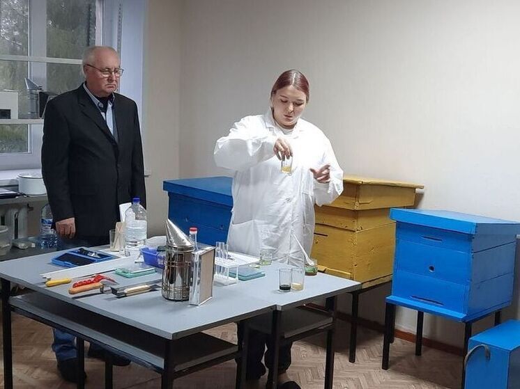 Лаборатория пчеловодства открыта в техникуме в Белинском районе