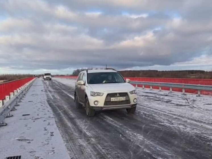 В Тюменской области открывают новые мосты, развязки и съезды