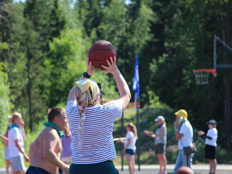 Архангельская студентка стала лучшей вожатой в России