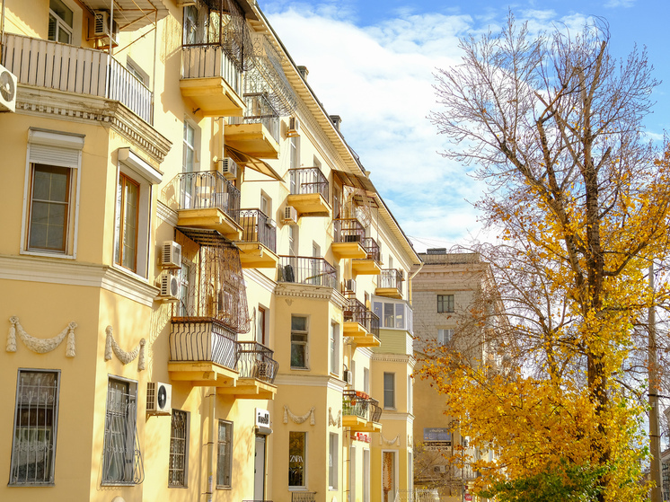 В Волгограде подсчитали, сколько нужно копить на первый взнос по ипотеке