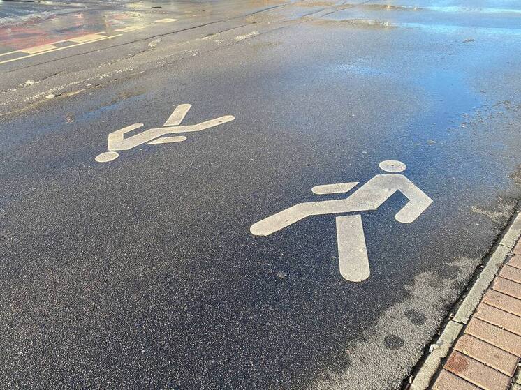 Петербуржцы войдут в зиму с чистым асфальтом