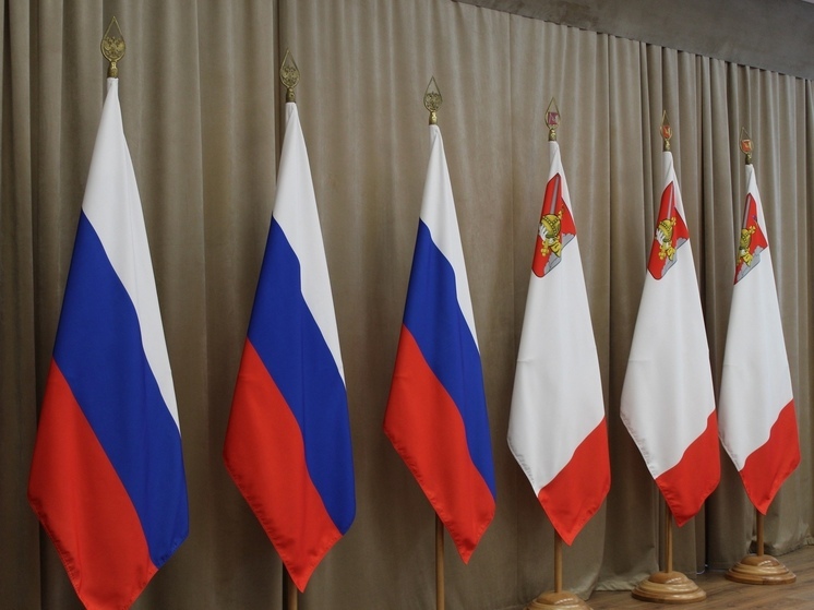 Губернатор Вологодской области поздравил партию «Единая Россия» с Днем рождения