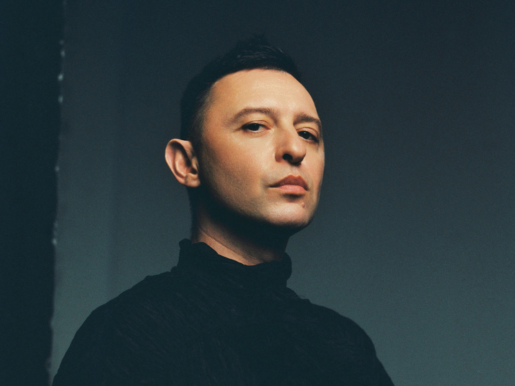 Звезда из Таганрога Рома Зверь не придет на презентацию своей выставки в Ростове