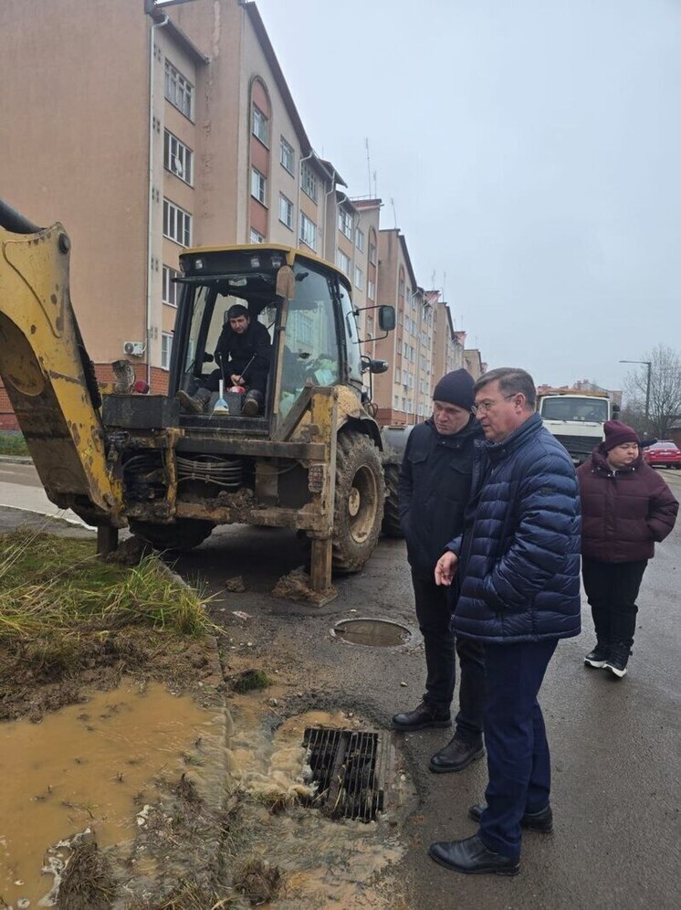 В Малоярославце начались работы по восстановлению водоснабжения