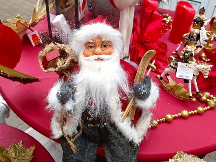 Почтовый ящик для писем Деду Морозу заработал в Екатеринбурге