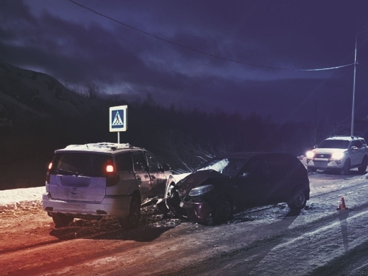 Выезд на встречку под Мишуково закончился госпитализацией