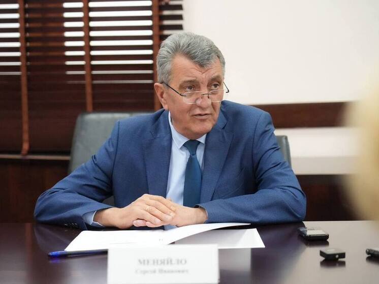 Глава Осетии предложил запретить реализацию вейпов