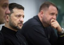 По данным УП, после того как Зеленский потребовал от Андрея Ермака написать заявление об уходе, тот закатил президенту получасовой скандал, в котором звучали и обиды, и резкие упрёки, и прямые обвинения