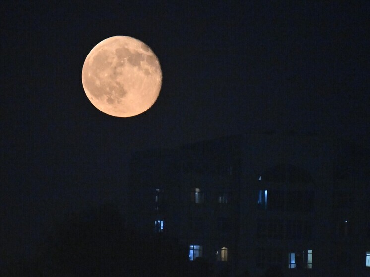 В декабре можно будет увидеть суперлуние и метеорный поток Геминиды