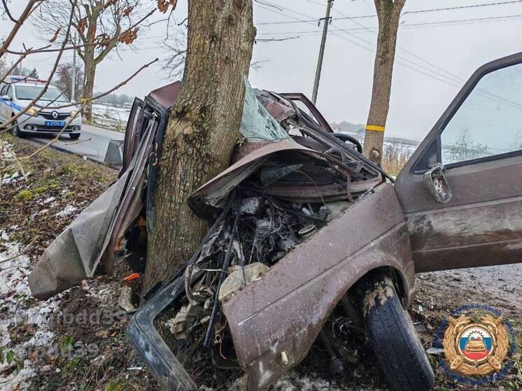 Водителя госпитализировали после аварии под Константиновкой