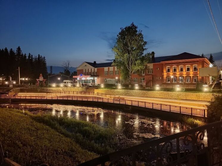 В Аскино благоустроили набережную реки Бурминки