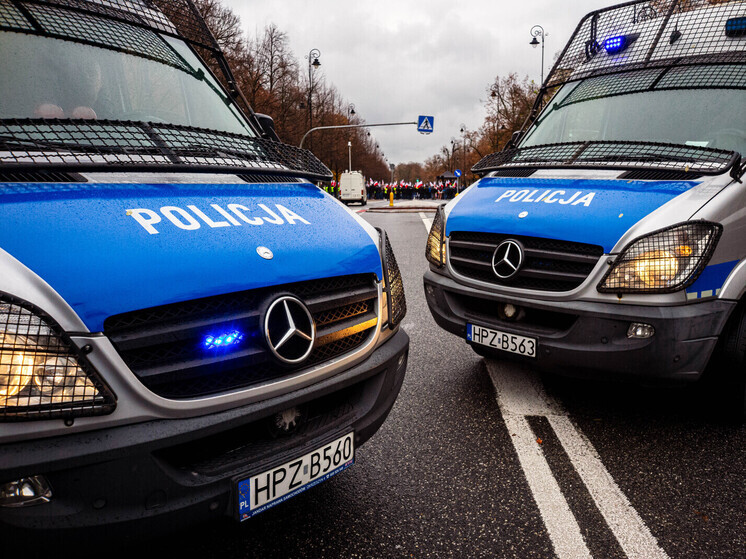 Польское издание: парк в Варшаве стал очагом преступности из-за банд украинских мигрантов