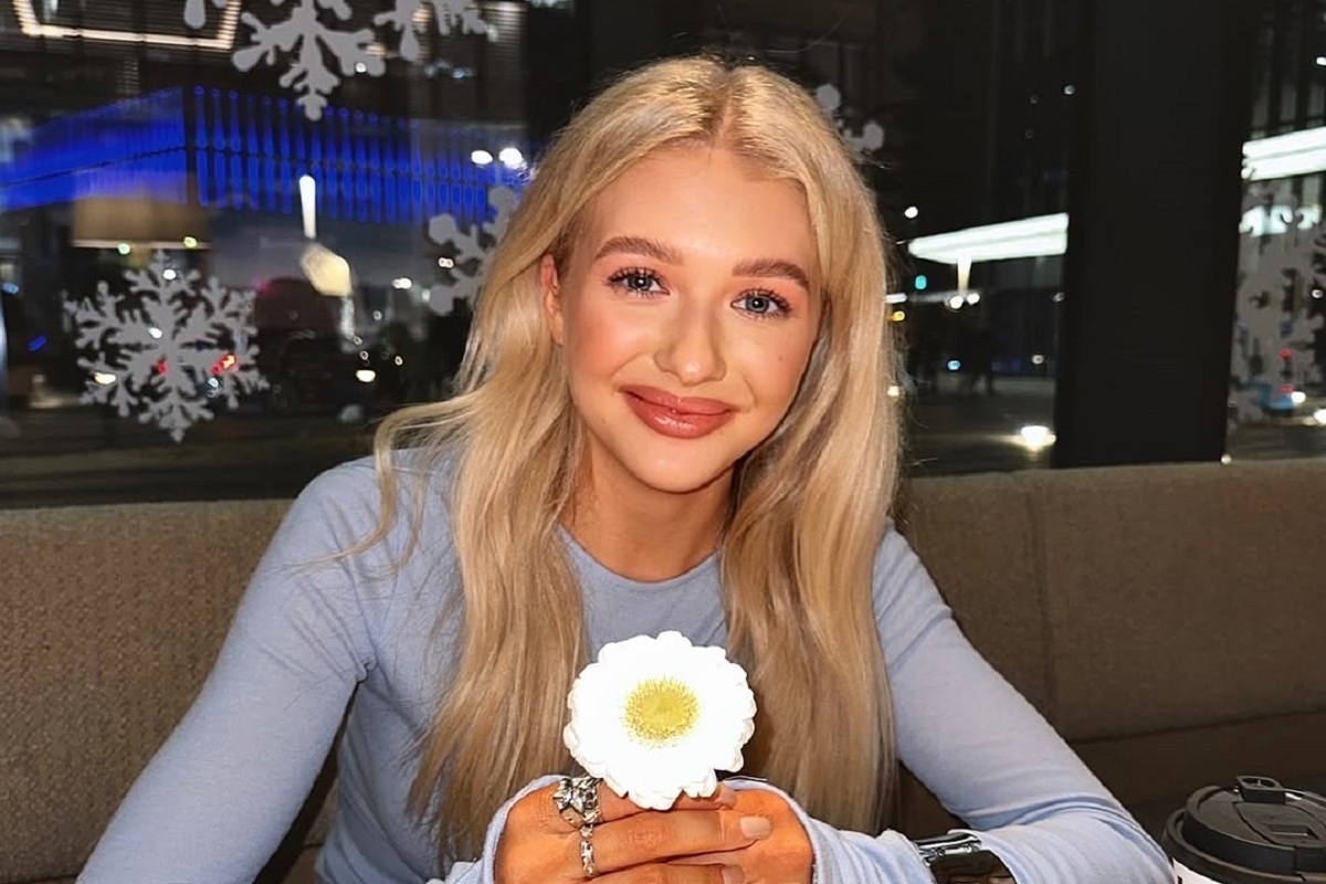 Хохотушка Леонтьева в одном видео объяснила свою доброту и улыбчивость