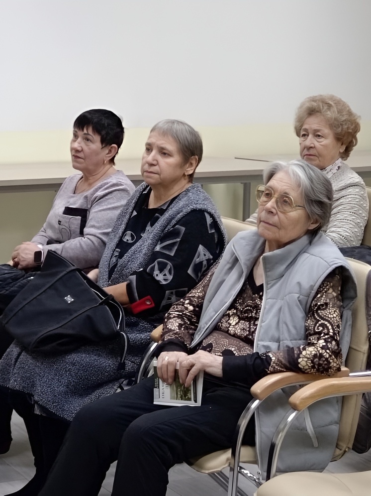 Литературный портрет Ивана Бунина представили в центральной библиотеке НАО