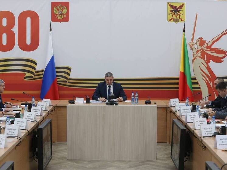 Более 1,5 тыс вопросов поступило на «Прямой разговор» с губернатором Забайкалья