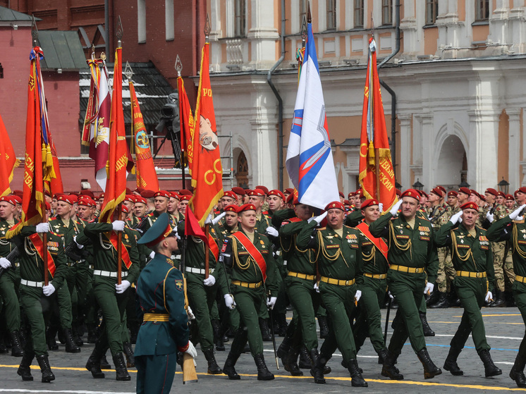 В России появится новый праздник — день политрука