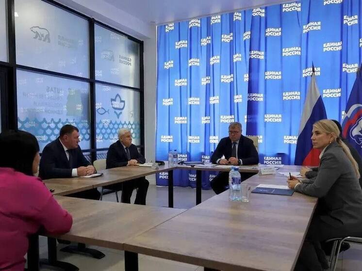 В Астрахани благоустроят территорию у школы №28 и создадут открытую спортплощадку