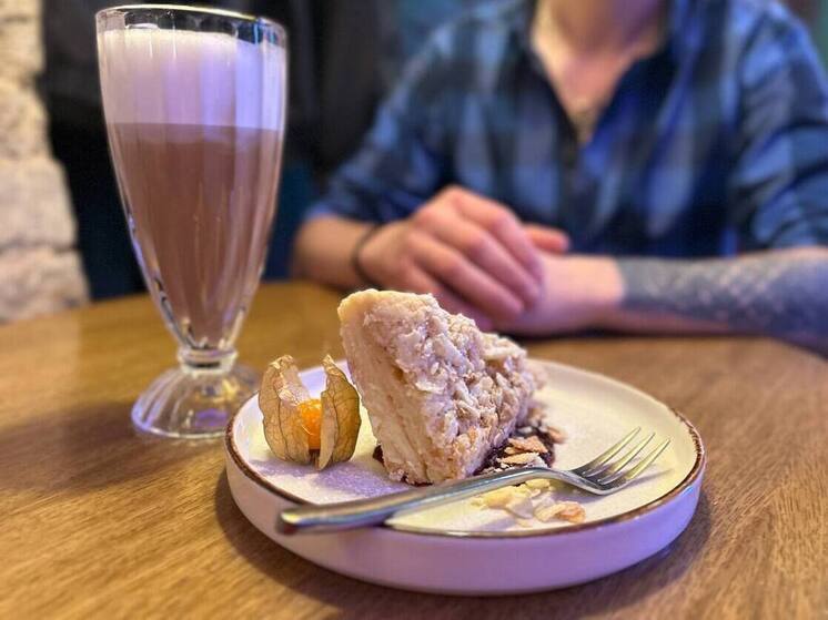 Подбирать еду и напитки так, чтобы они идеально сочетались — целое искусство