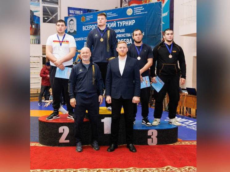 Спортсмен из Башкирии победил на всероссийском турнире по борьбе