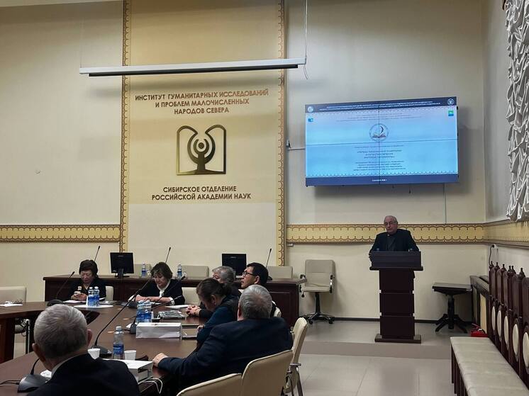 Российские учёные и писатели празднуют 125-летие якутской литературы