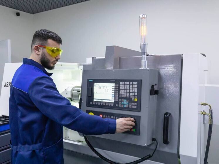 Ликсутов сообщил о создании в Москве полного цикла производства медтехники для гемодиализа